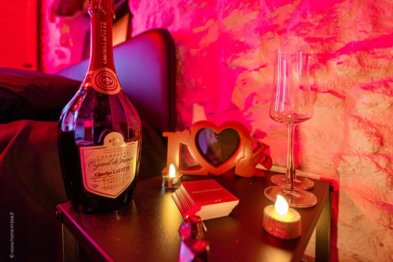 Love Room - Sauna - Secret Suite Au Calme Étampes Exteriör bild