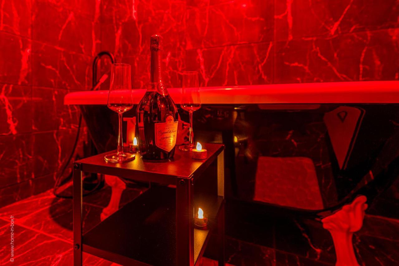 Love Room - Sauna - Secret Suite Au Calme Étampes Exteriör bild
