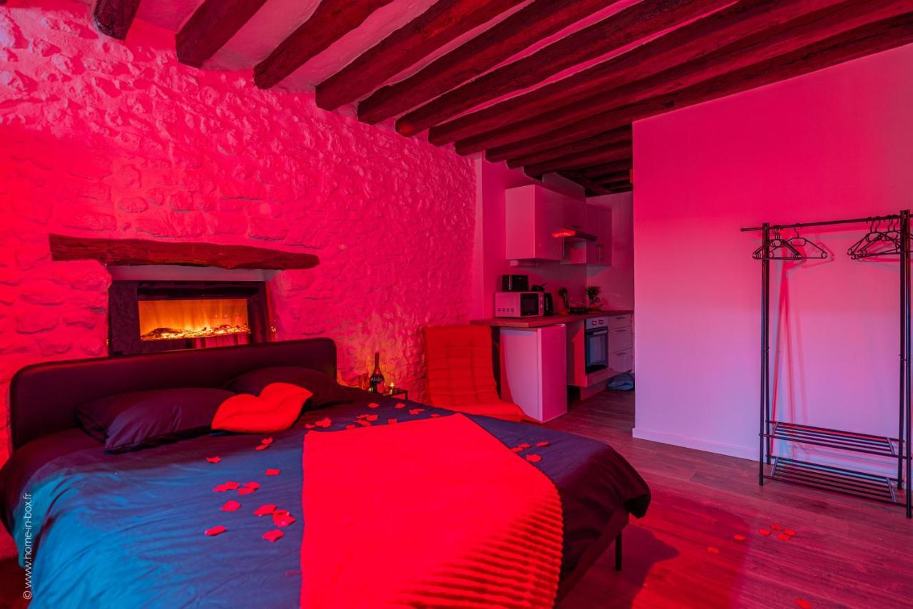Love Room - Sauna - Secret Suite Au Calme Étampes Exteriör bild